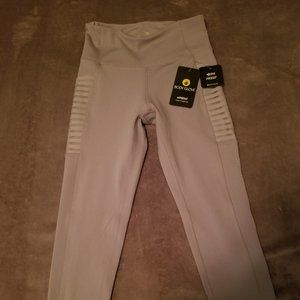 Body Glove Womens Capri Leggings Size Small